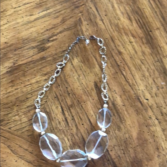 Clear bead necklace - Picture 1 of 5